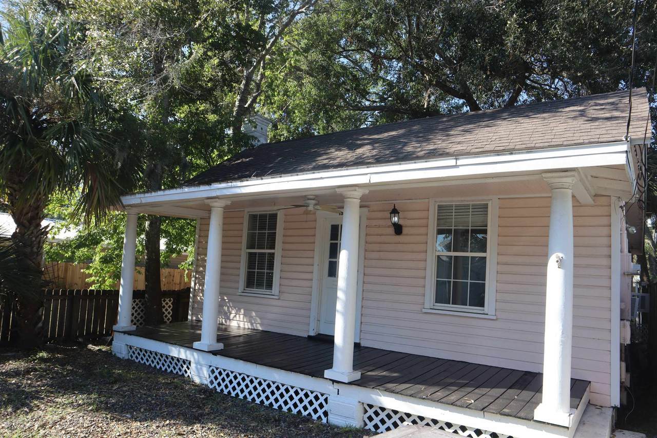 130 Moore St - Photo 1
