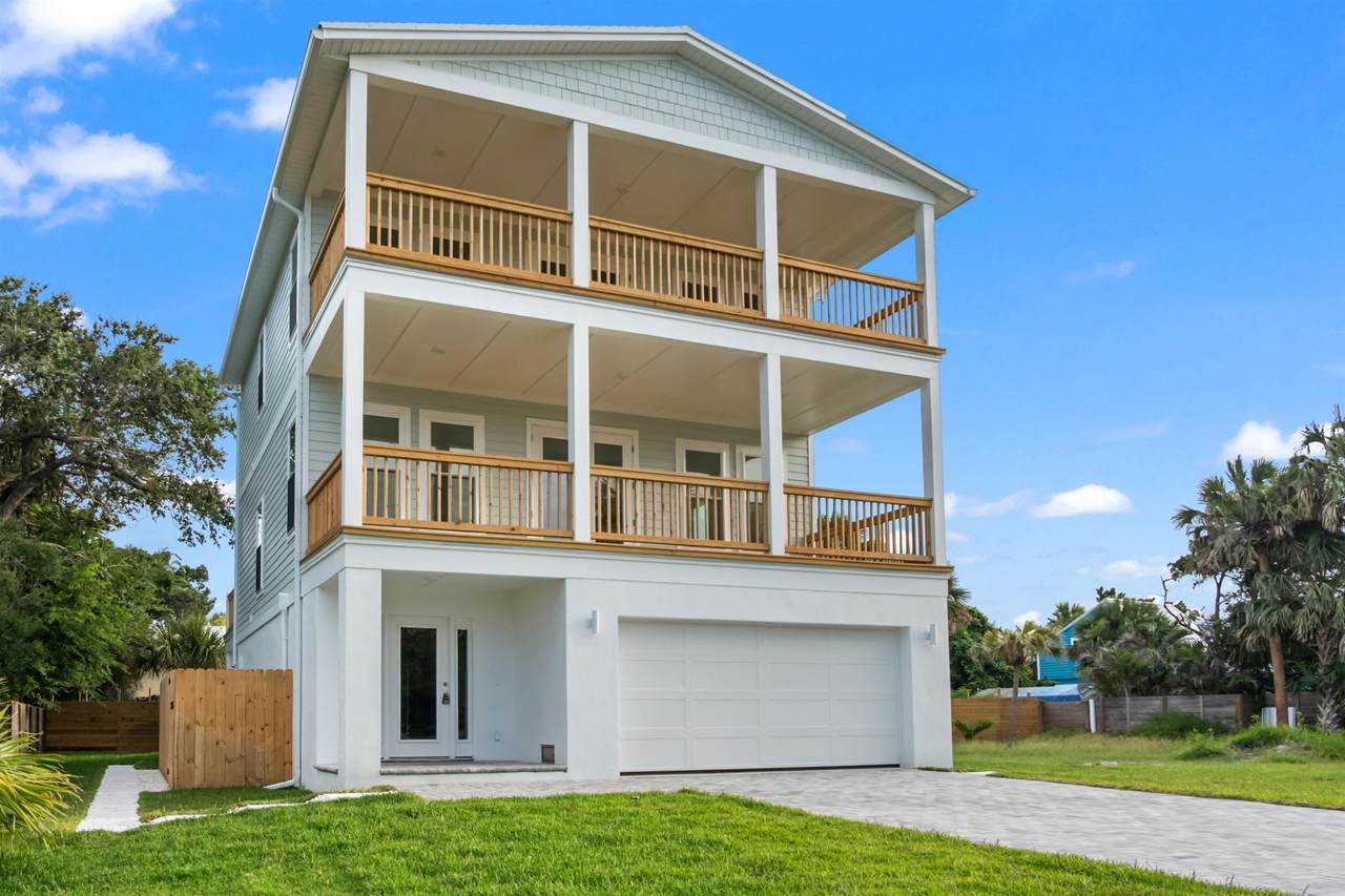 137 Ferrol Road - Photo 1