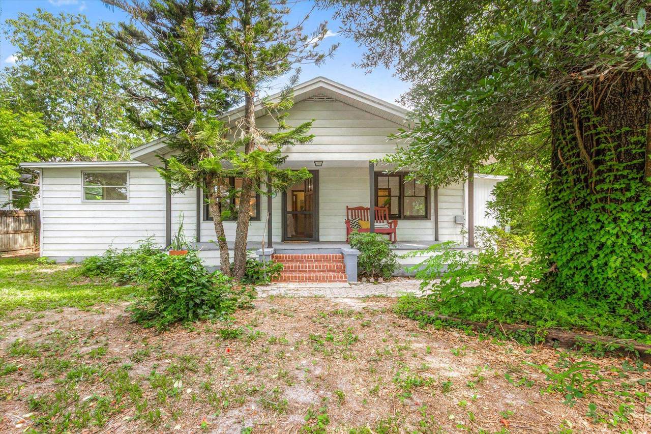 7709 Eaton Ave - Photo 1