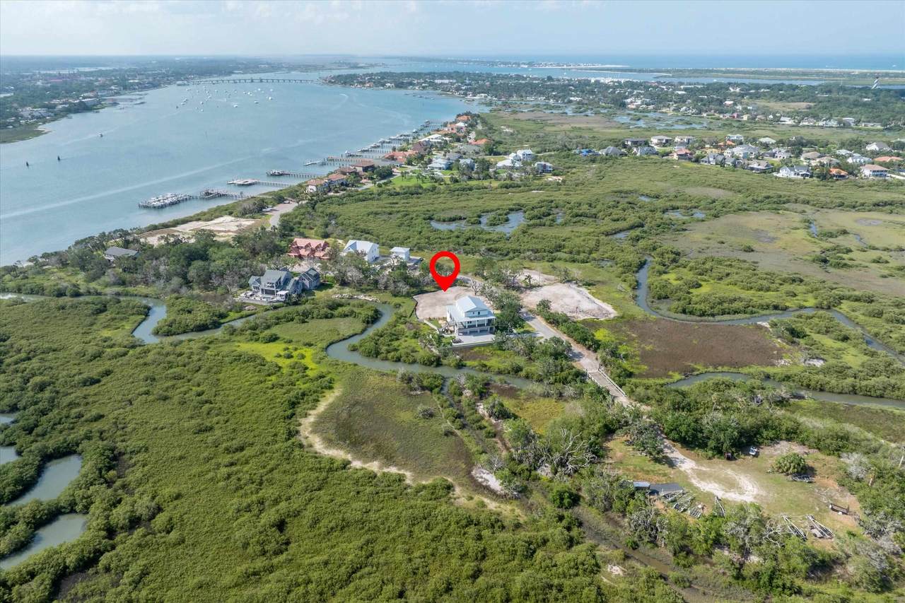  Pelican Reef Dr - Photo 1