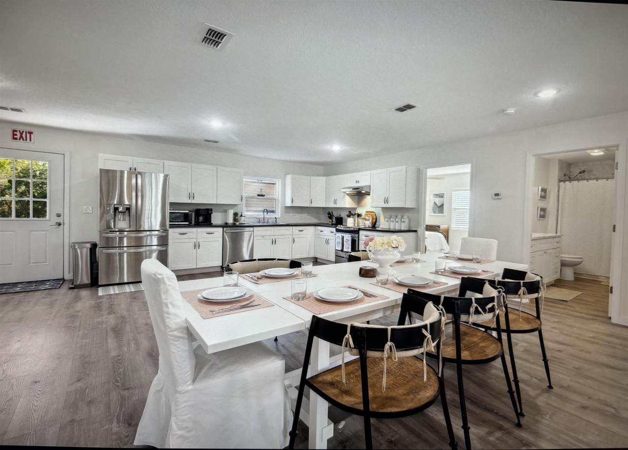 56 Coquina Avenue - Photo 1