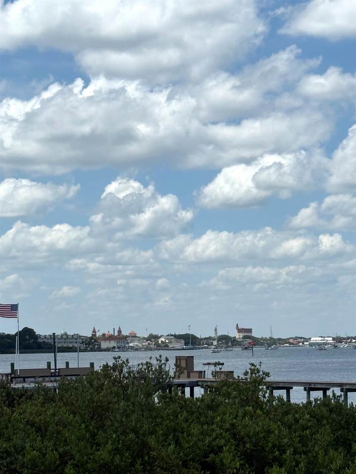 https://bt-photos.global.ssl.fastly.net/staug/1280_boomver_1_254519-2.jpg