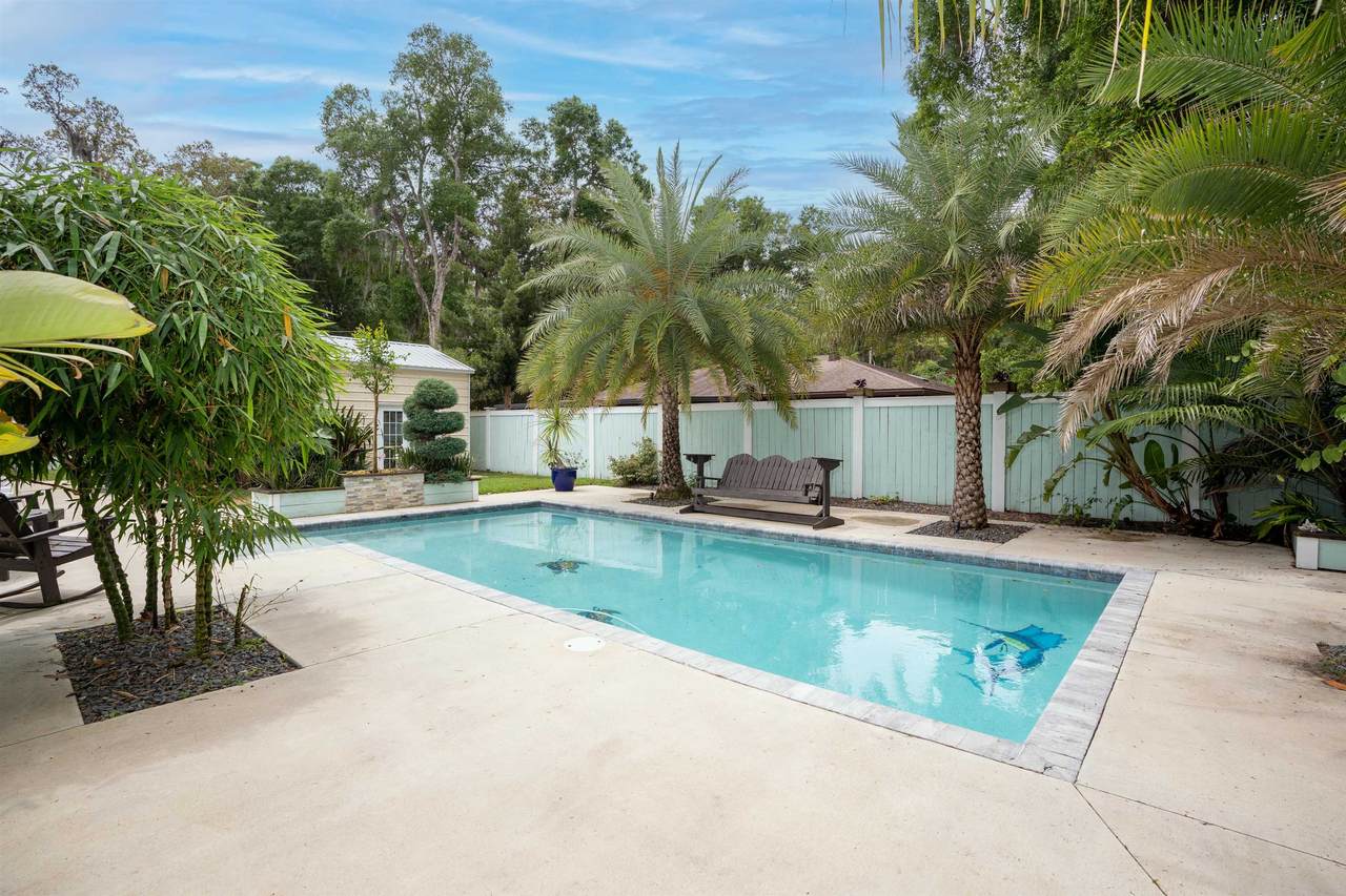 4502 Shore Dr - Photo 1