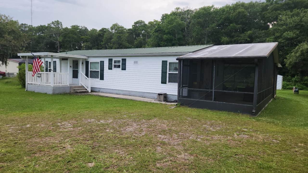 2865 Stratton Blvd - Photo 1