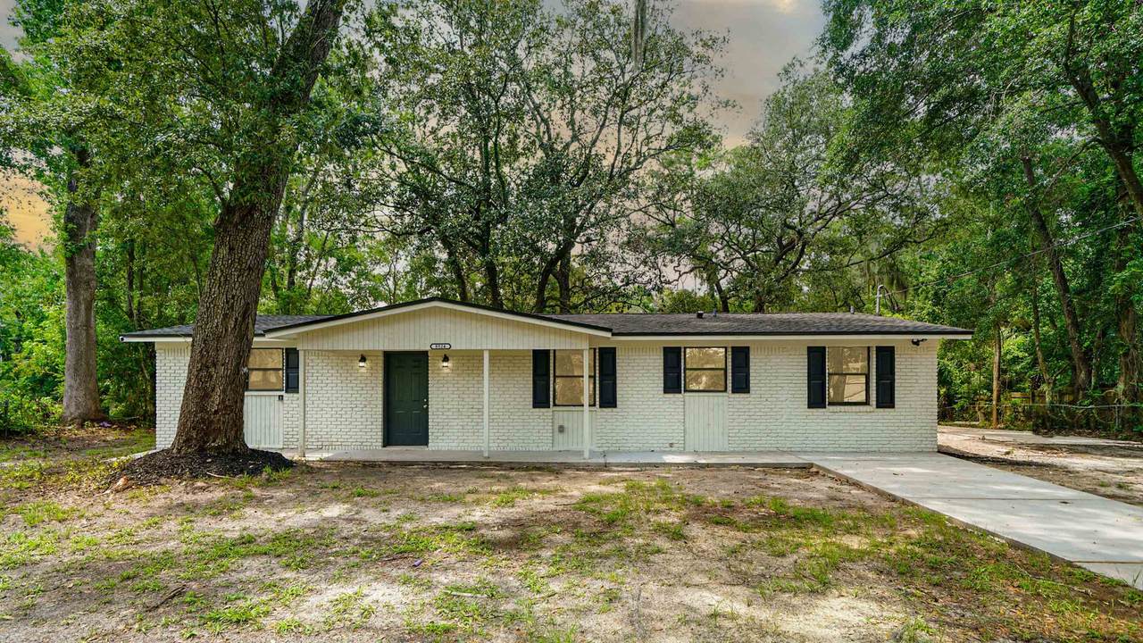 8524 Lincrest Dr - Photo 1