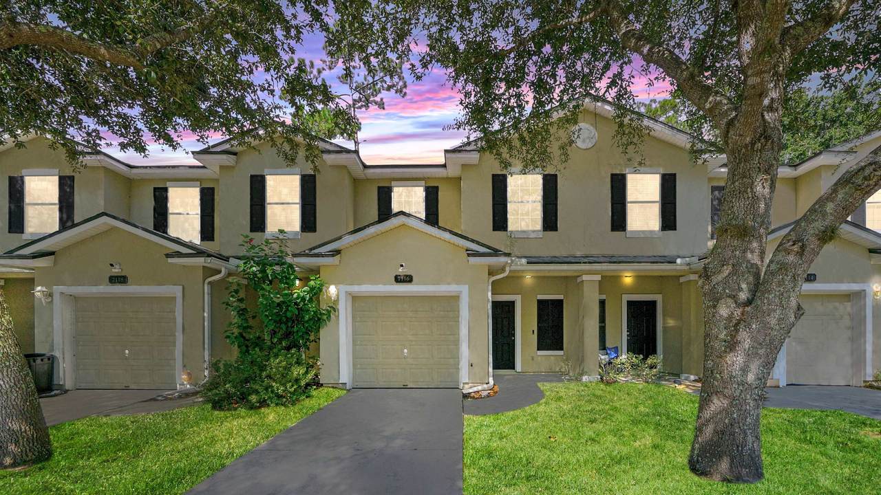 7116 Timmerman Ln - Photo 1