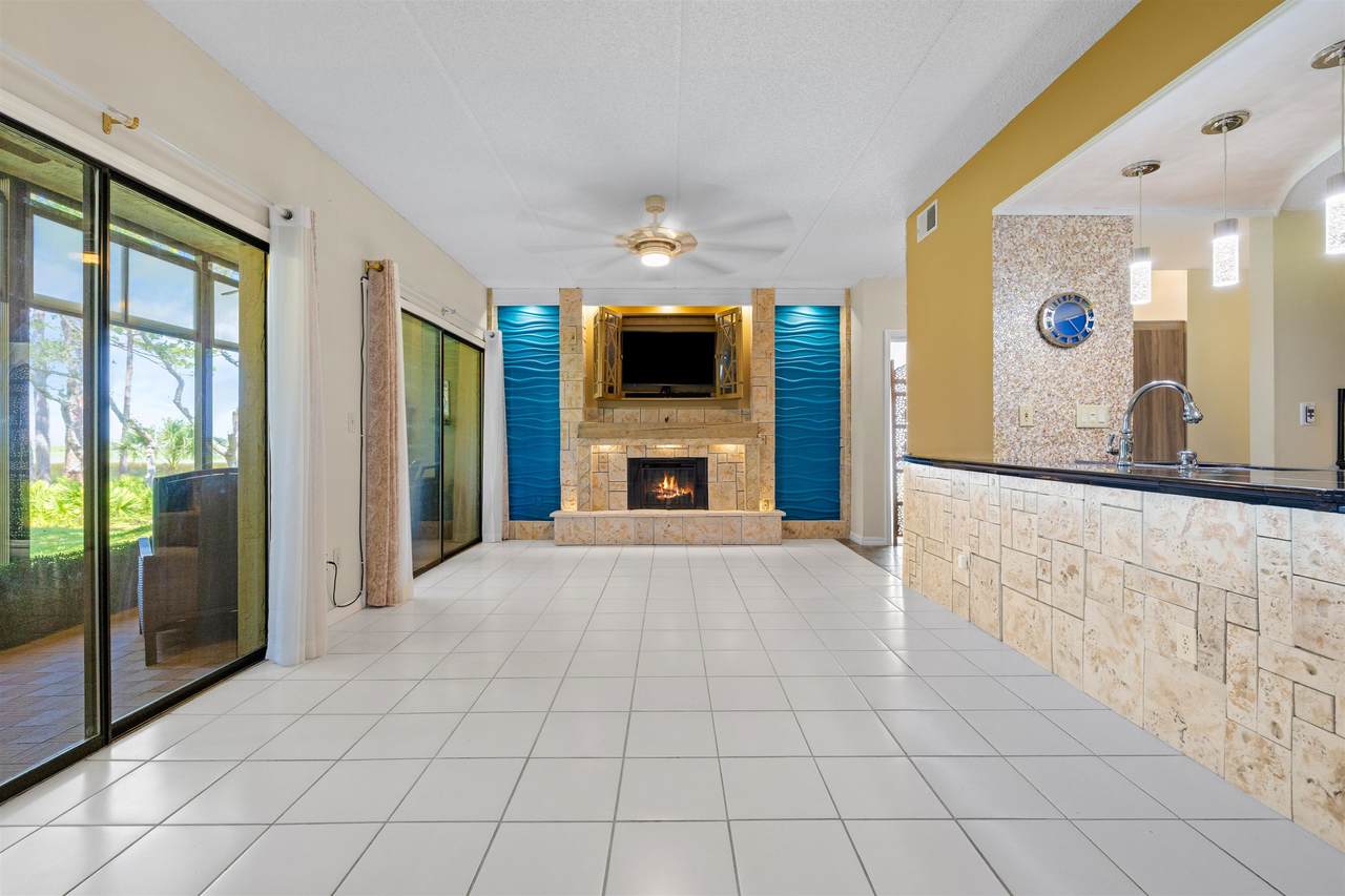 19 Santiago Ct - Photo 1