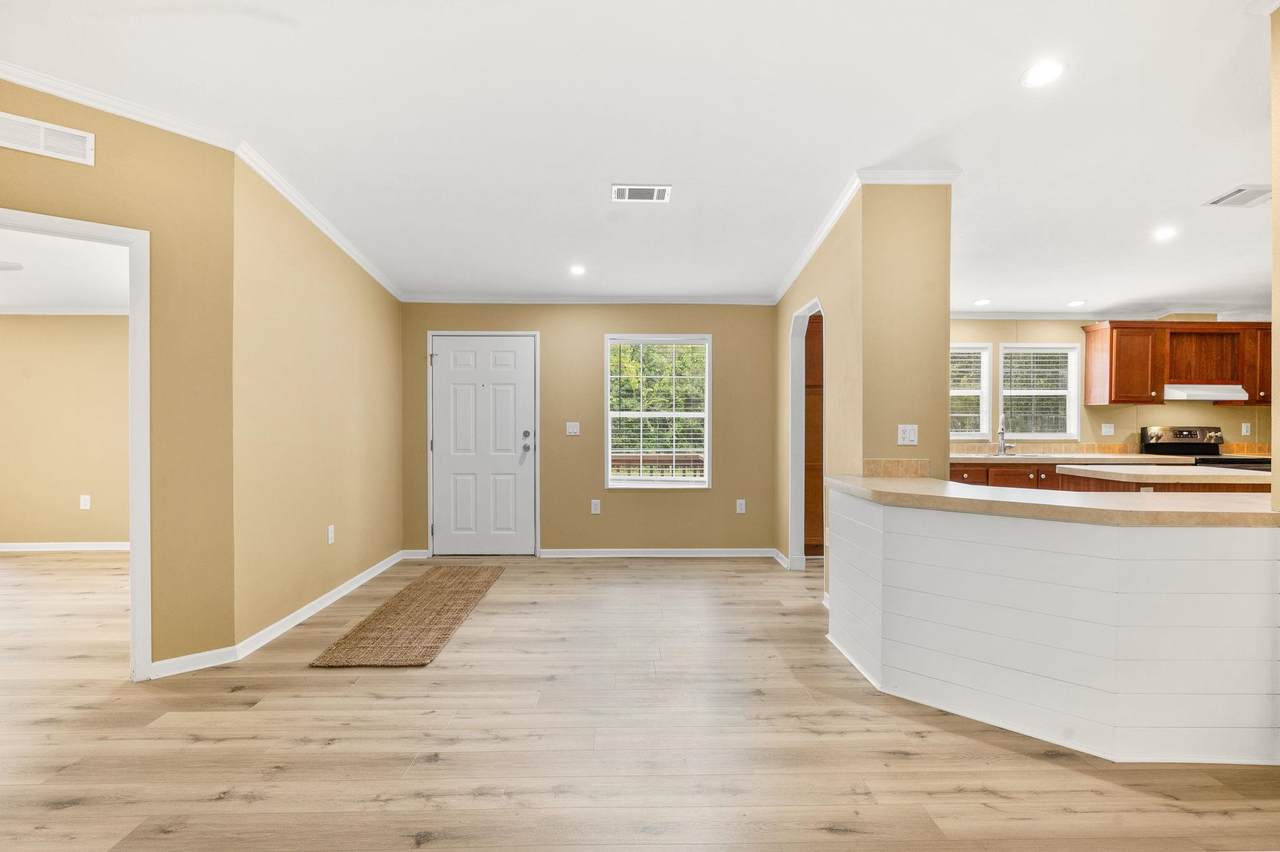 2451 Deer Run Rd - Photo 1