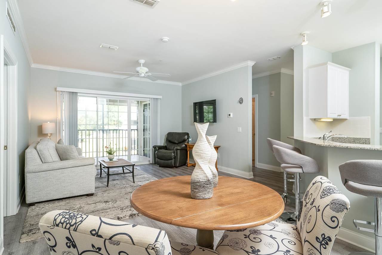 120 Legendary Dr - Photo 1