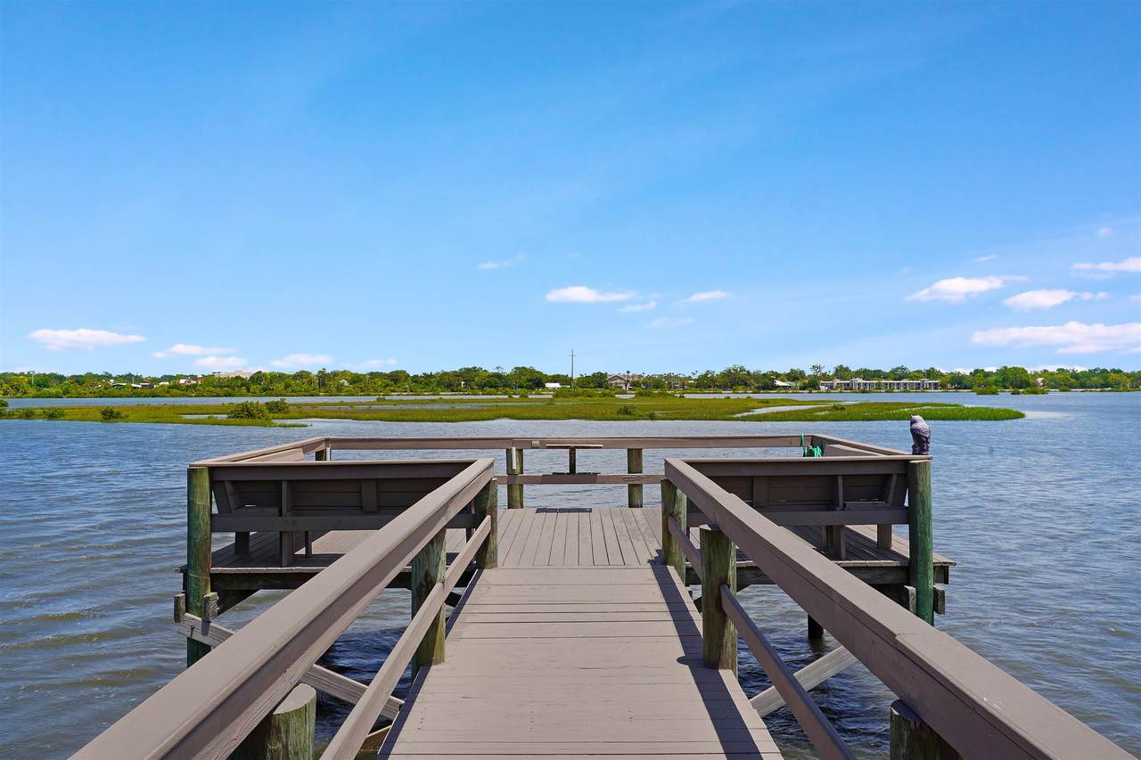 1125 Vista Cove Rd - Photo 1