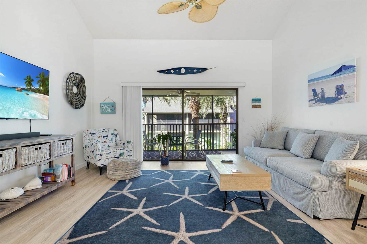 69 Village Las Palmas Cir - Photo 1