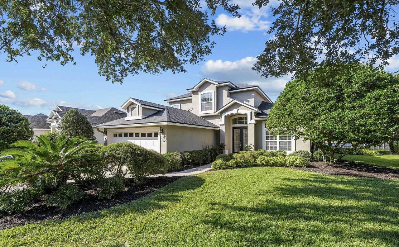 1009 Oxford Dr - Photo 1