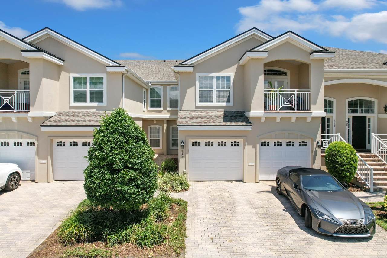 1003 Makarios Dr - Photo 1