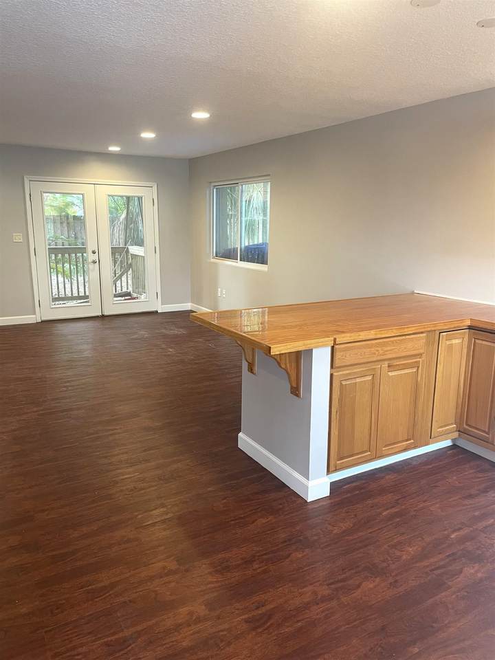 215 A 8th St. - Photo 1