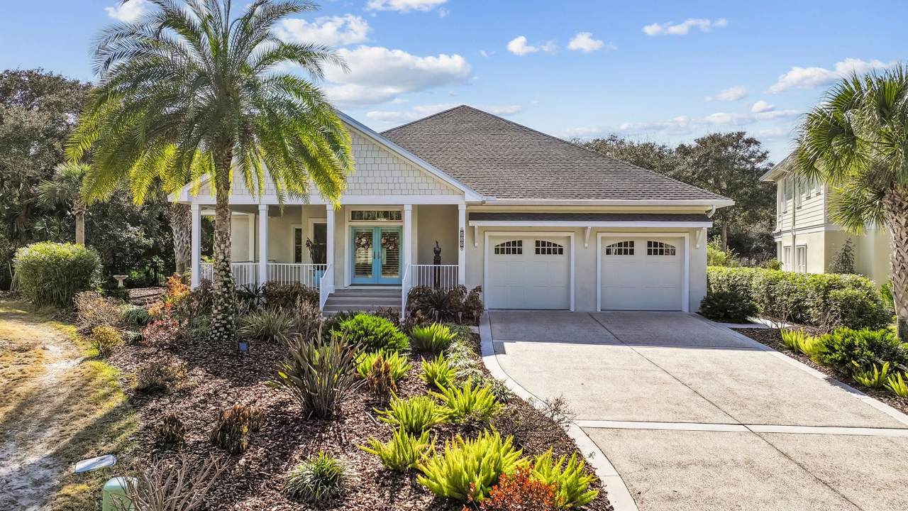909 Sandy Beach Cir - Photo 1