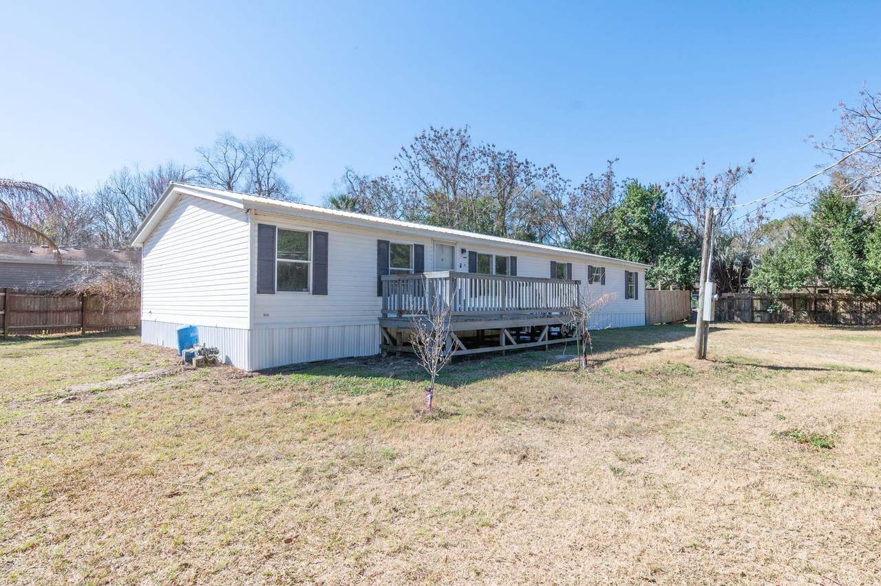 461 Easy St - Photo 1