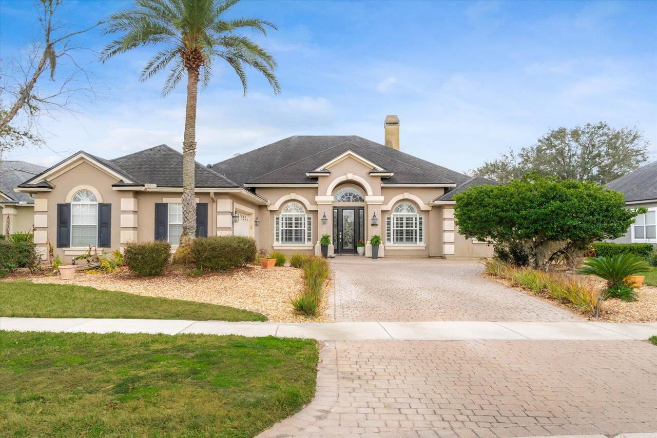 616 Donald Ross Way - Photo 1