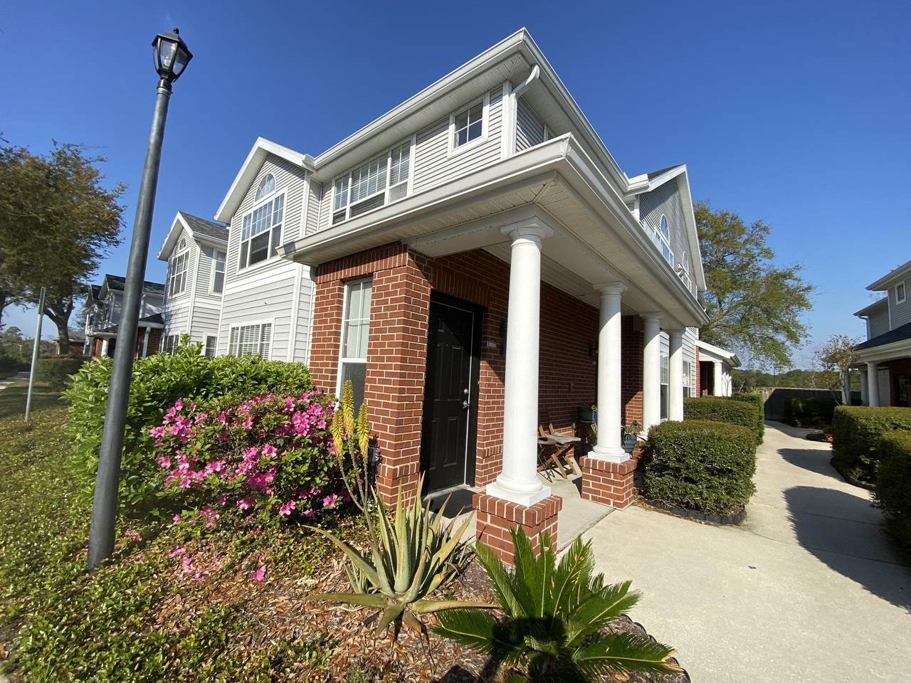 29213 Harbour Vista Cir - Photo 1