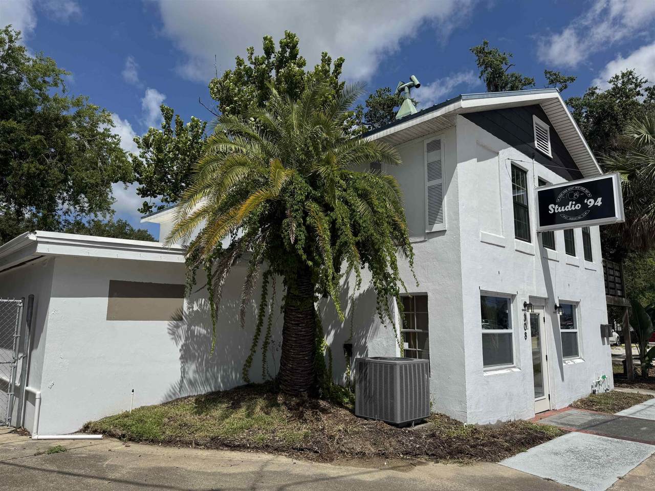 308 Ponce De Leon Blvd. - Photo 1