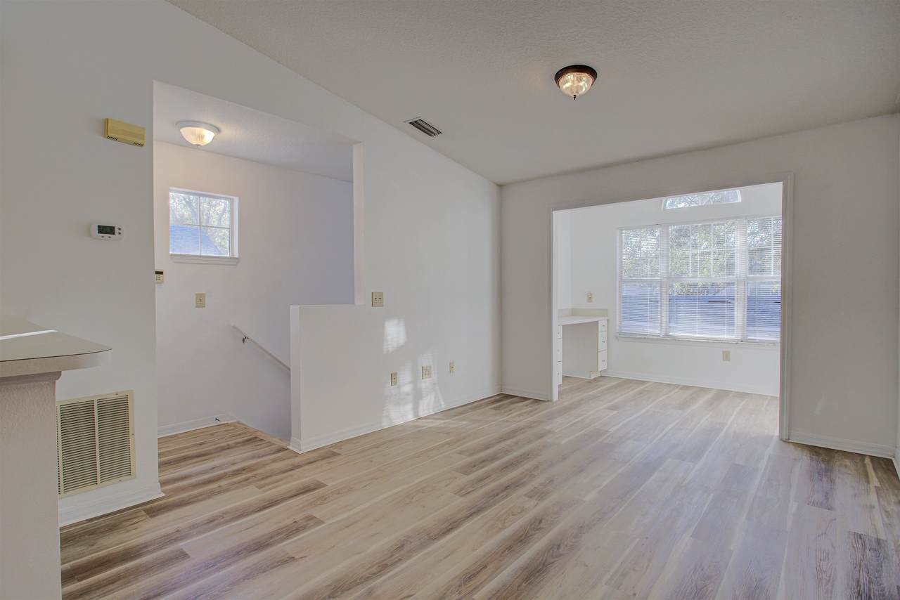 15205 Harbour Vista Cir - Photo 1