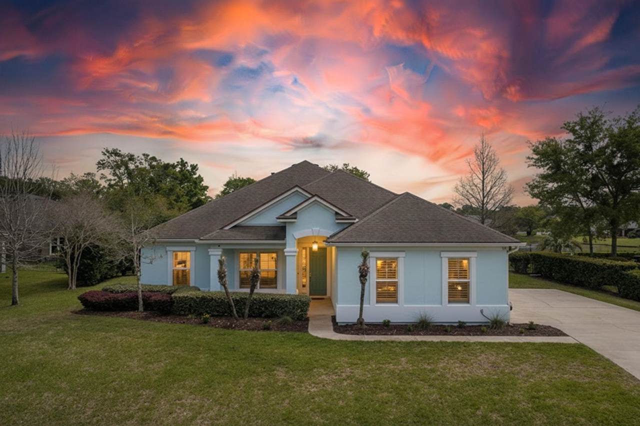 225 Moses Creek Blvd - Photo 1