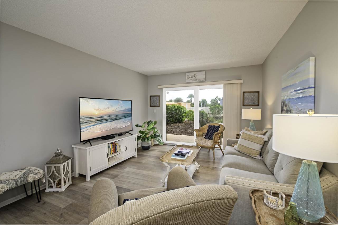 4 Ocean Trace Rd - Photo 1