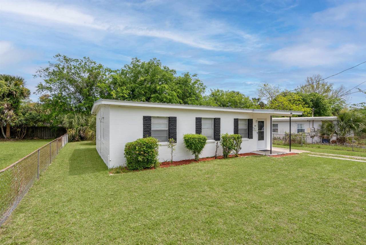 20 Rollins Ave - Photo 1