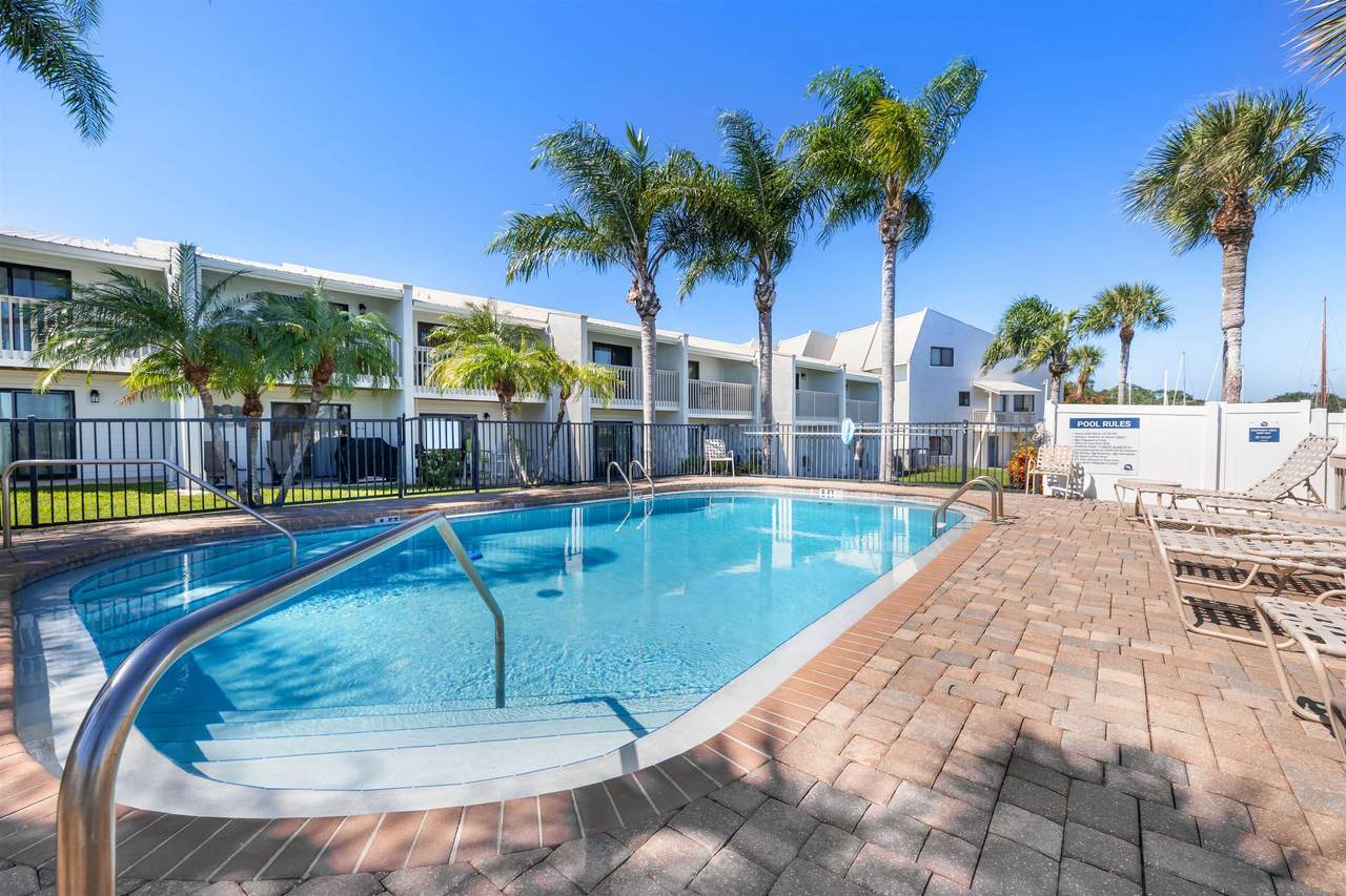 909 Ponce De Leon Blvd - Photo 1