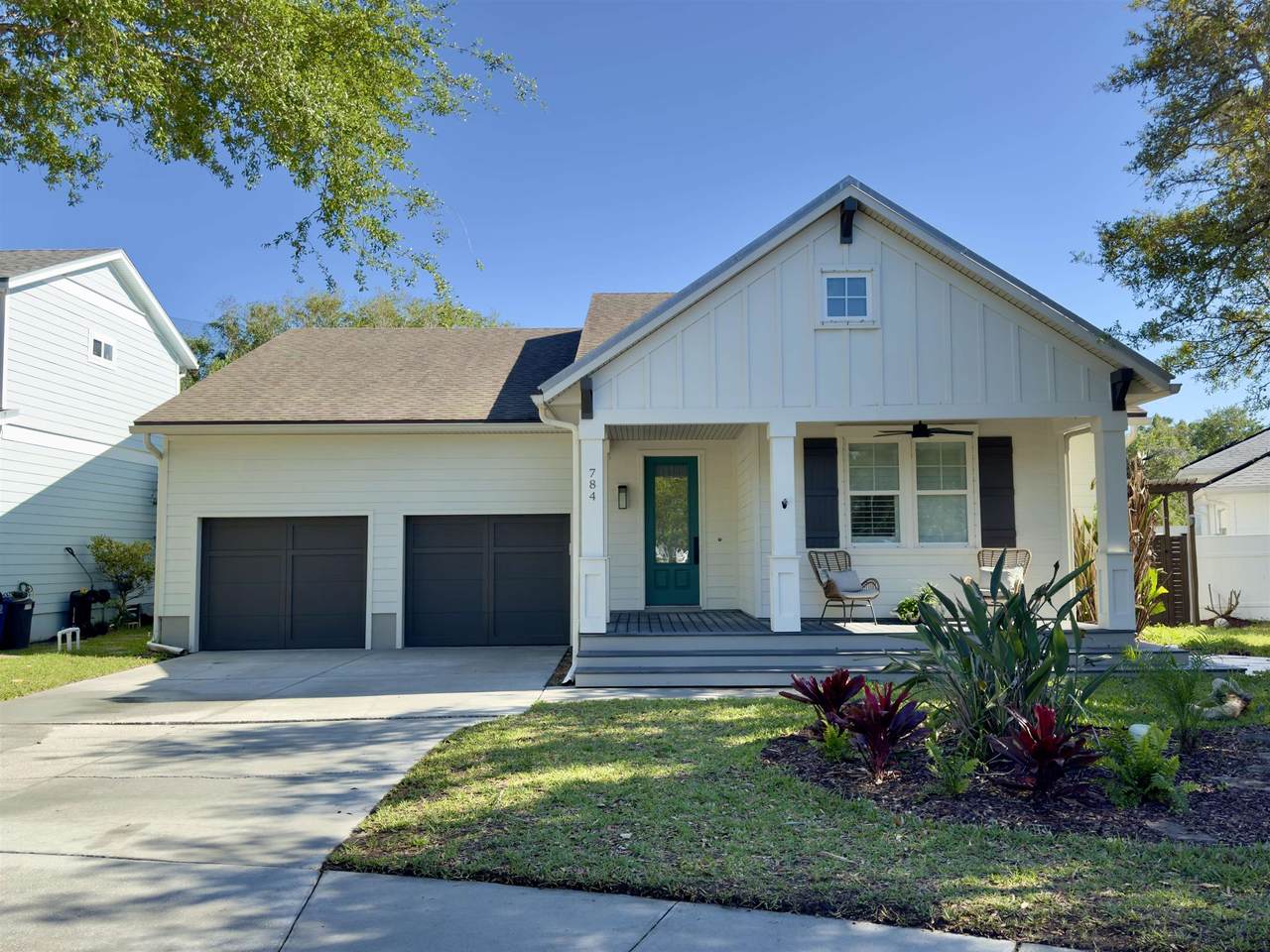 784 Tides End - Photo 1