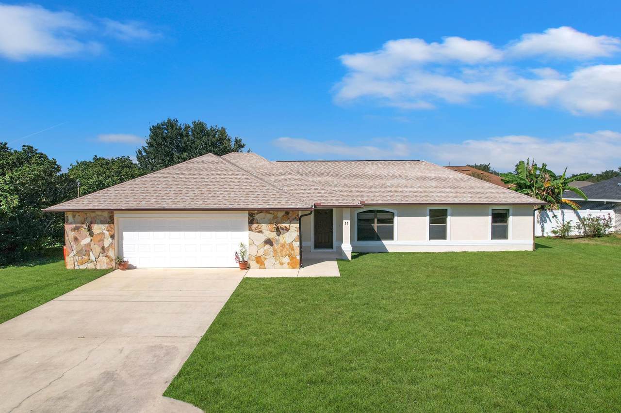 11 Lytton Ln - Photo 1