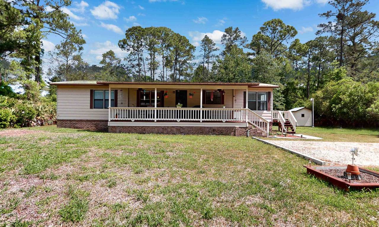 1098 Cherry Tree Road - Photo 1