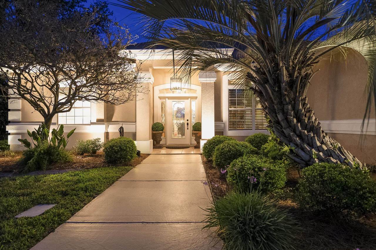 520 Turnberry Lane - Photo 1