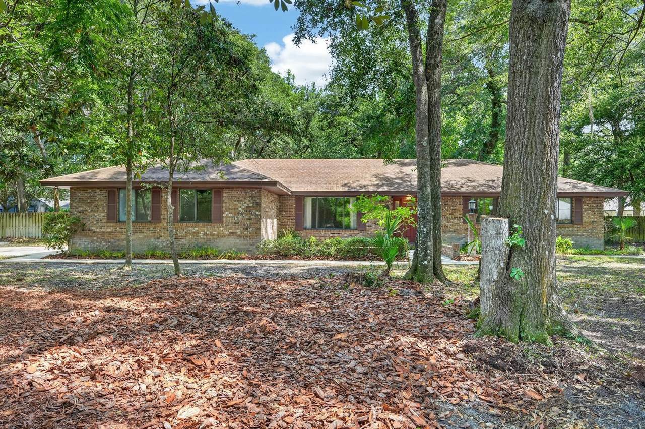 112 Crooked Tree Trl - Photo 1