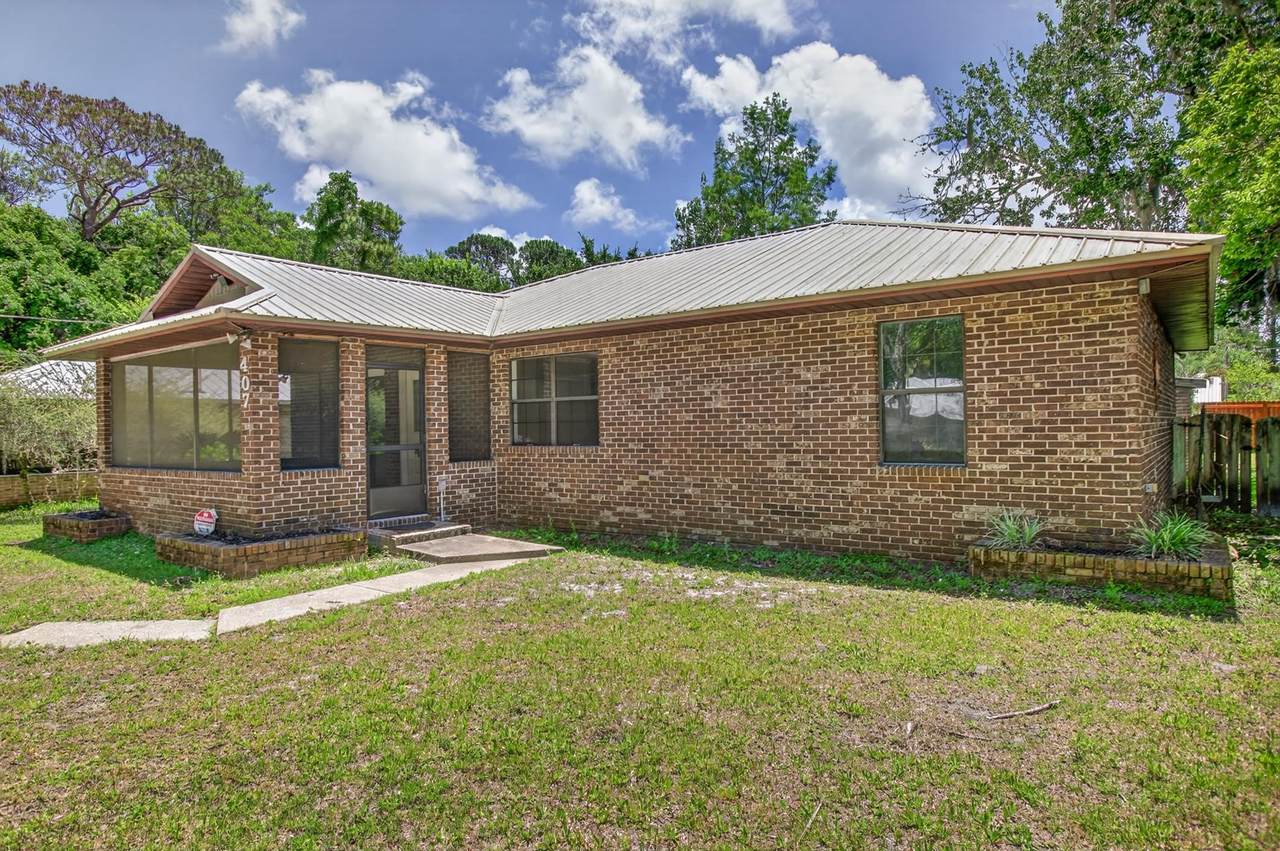 407 Pomont Ave - Photo 1