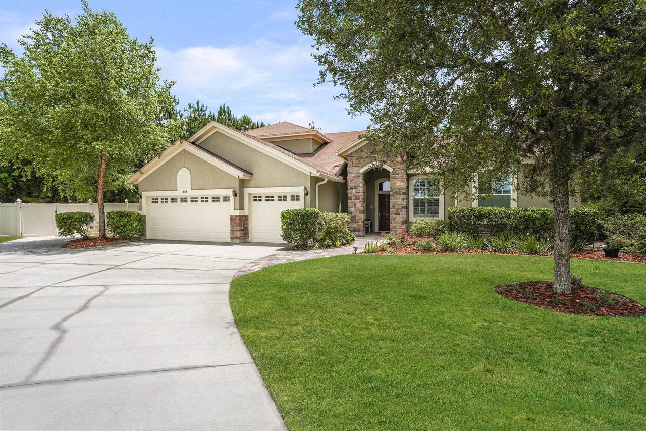 1308 Acorn Ridge Court - Photo 1