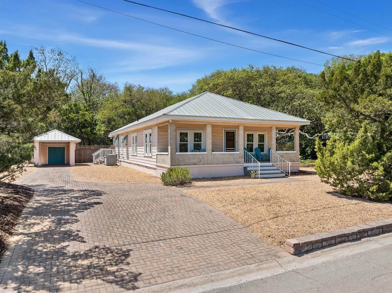 24 Flamingo Dr - Photo 1