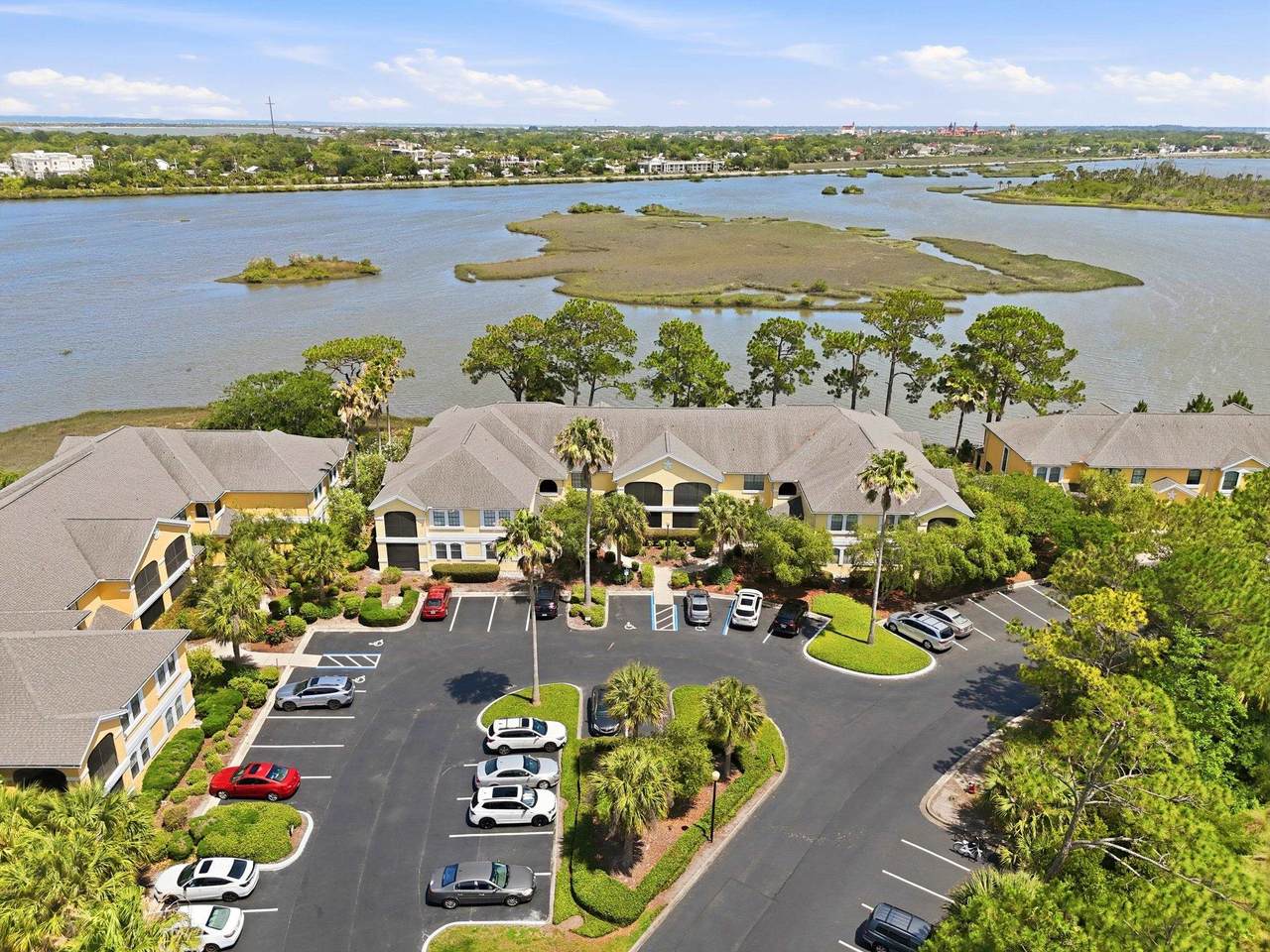 2500 Vista Cove Rd - Photo 1