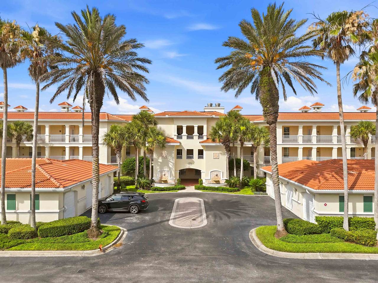 215 Ocean Grande Dr - Photo 1