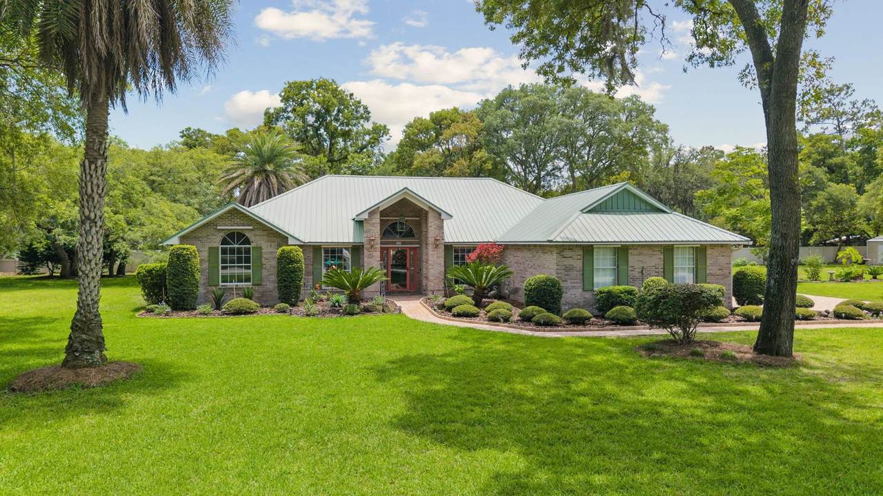 725 Andrew Ave - Photo 1