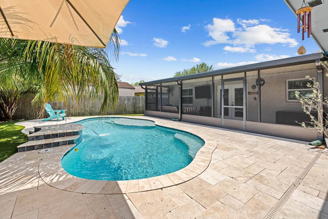 18 Ladyfish St - Photo 1