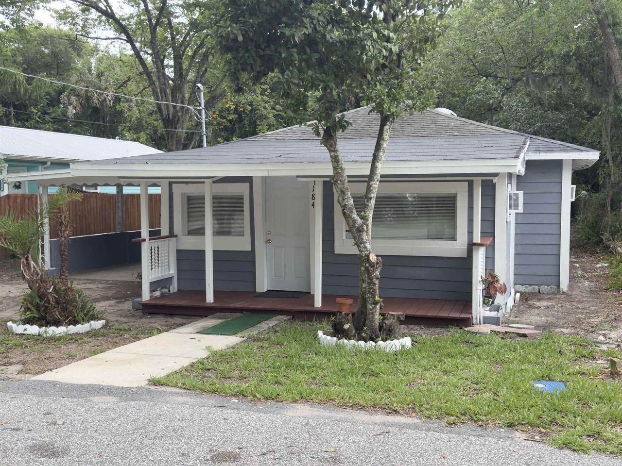 184 Aiken Street - Photo 1
