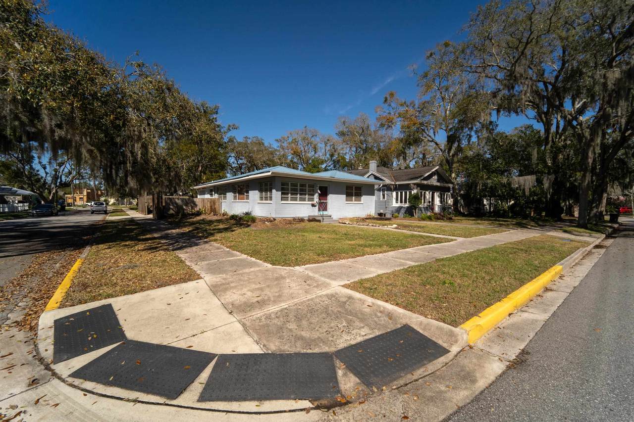 https://bt-photos.global.ssl.fastly.net/staug/1280_boomver_1_263041-2.jpg