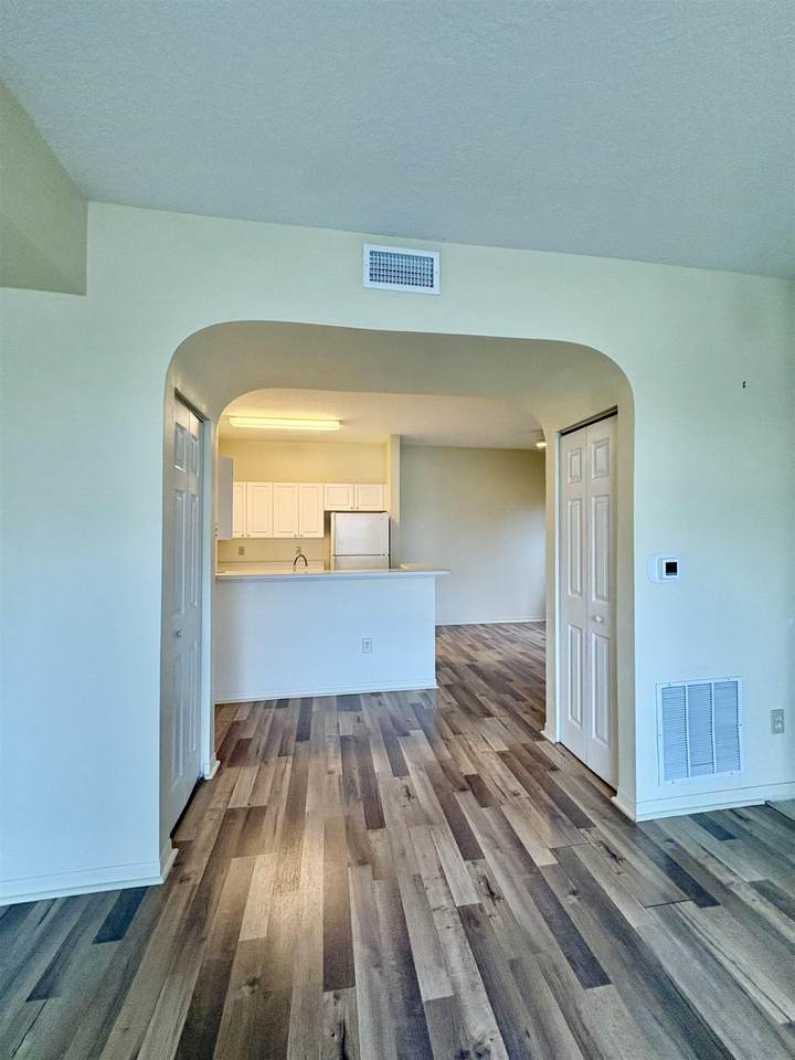 25113 Harbour Vista Cir - Photo 1