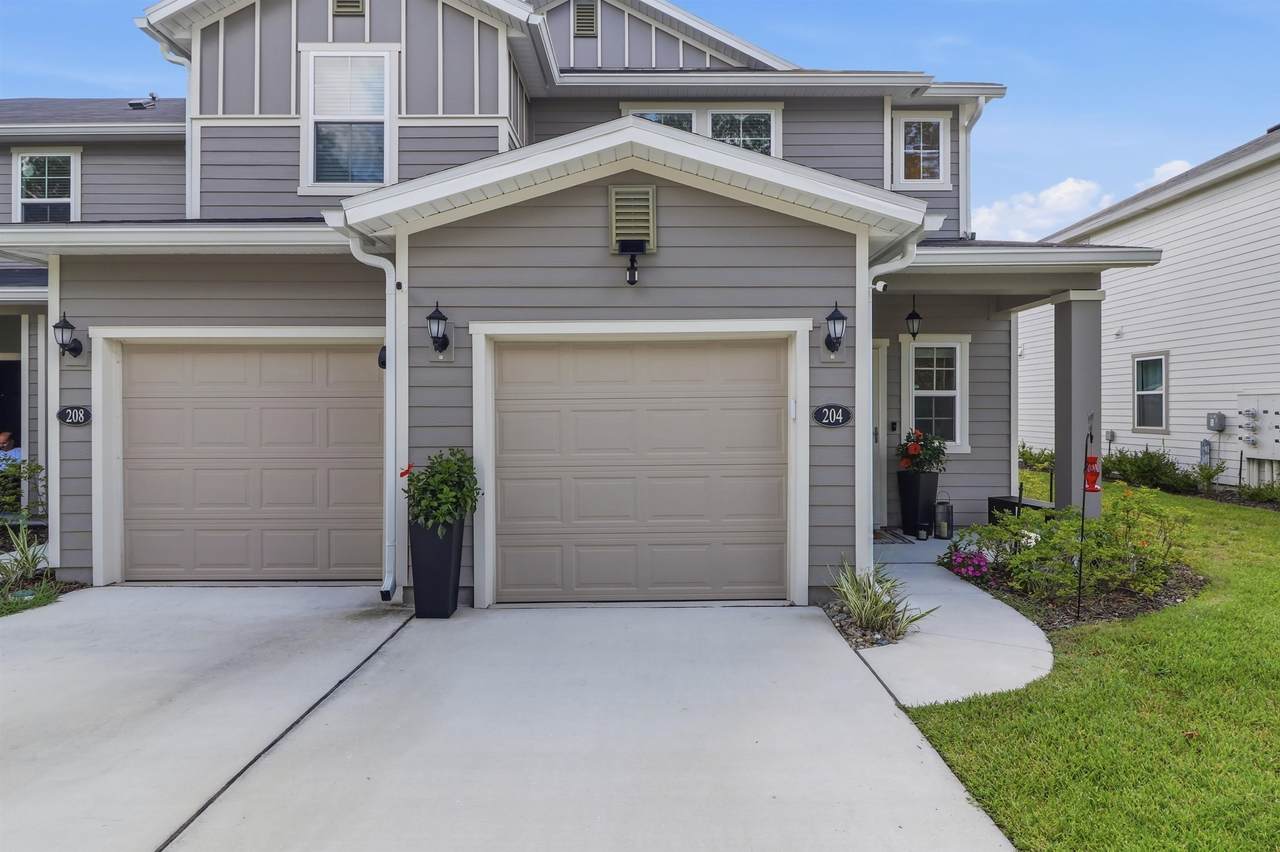 204 Beach Palm Ct - Photo 1