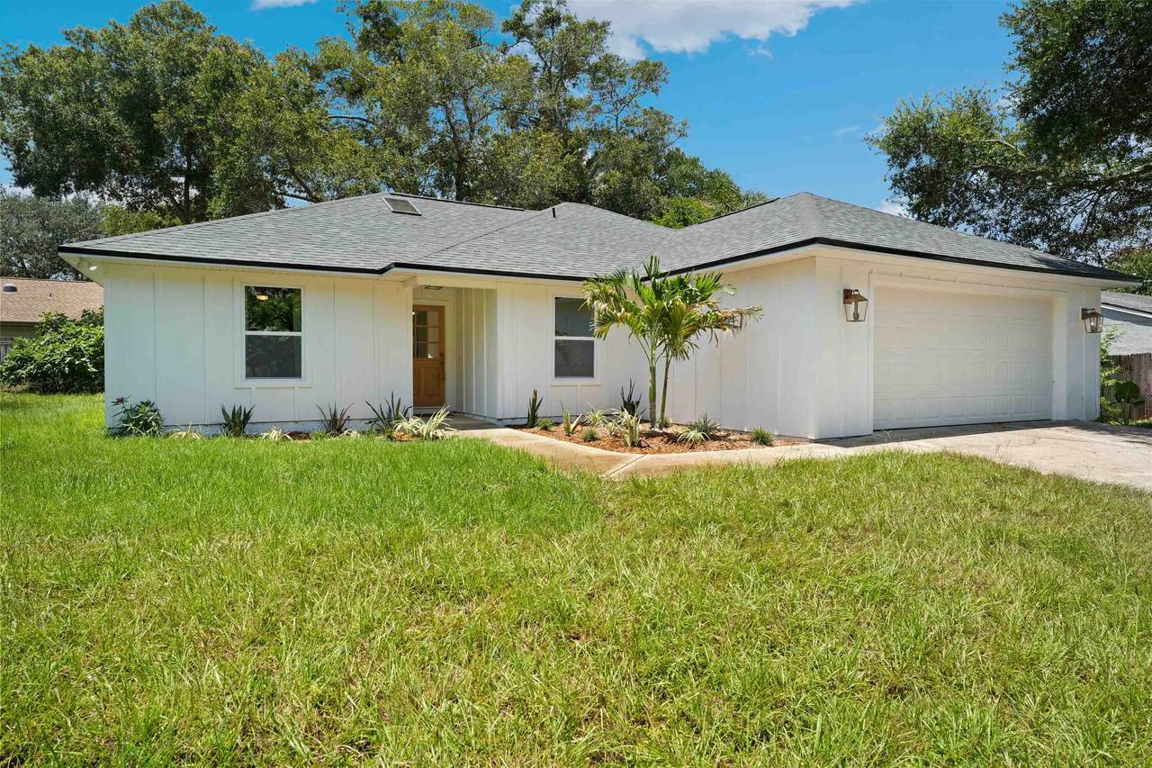 620 Queen Rd - Photo 1