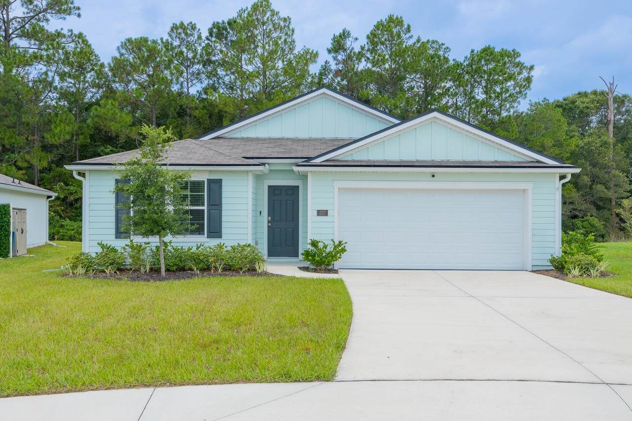 237 Encanto Way - Photo 1