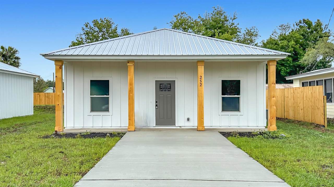 252 Jackson Blvd - Photo 1