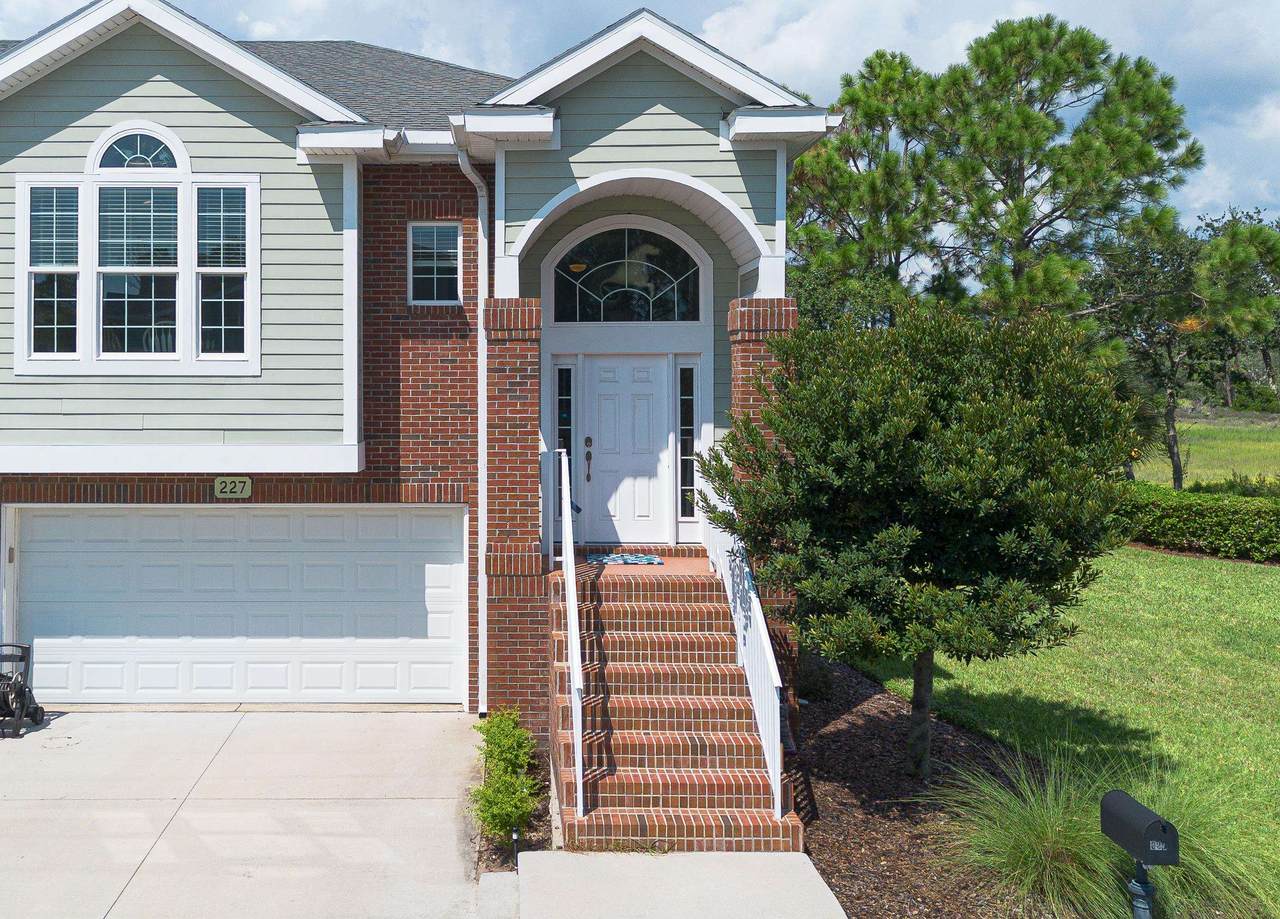 227 Sunset Point - Photo 1