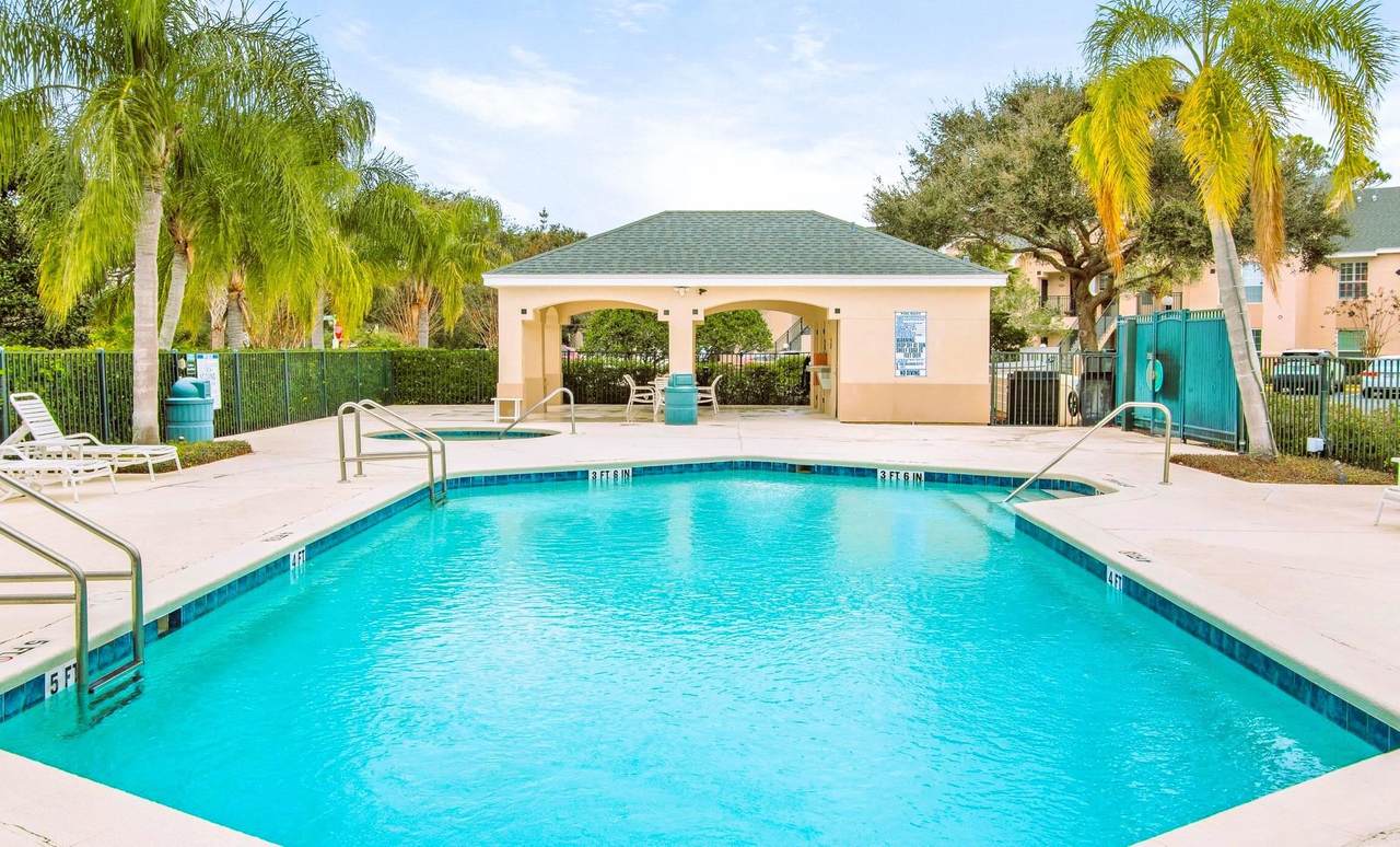 1302 Royal Troon Ln - Photo 1