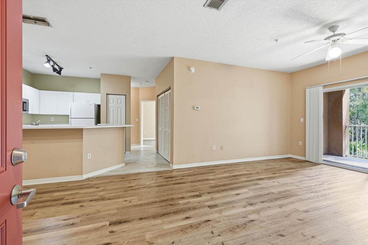 615 Fairway Dr. Unit 206 - Photo 1